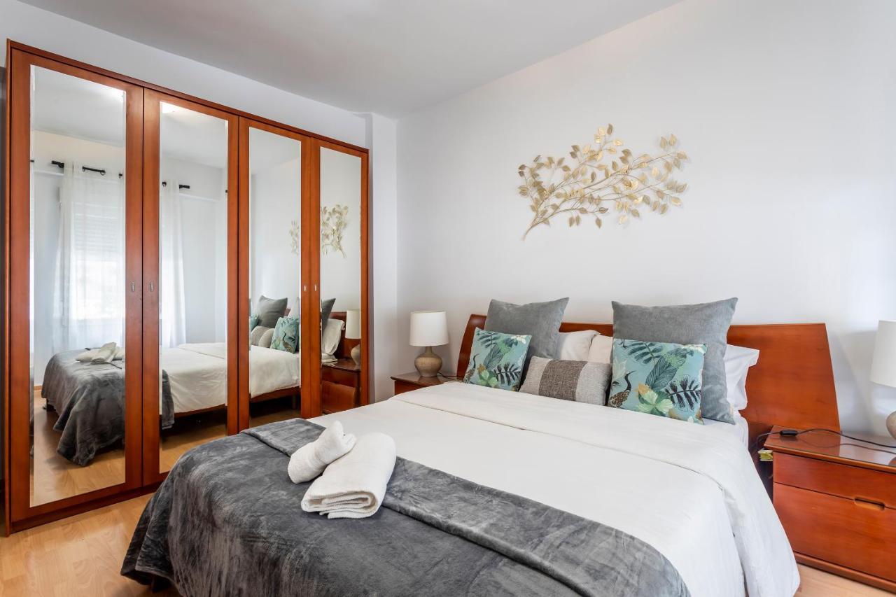 Apartament Precioso Piso Moderno: Terraza, A/c, Netflix, Wifi Walencja