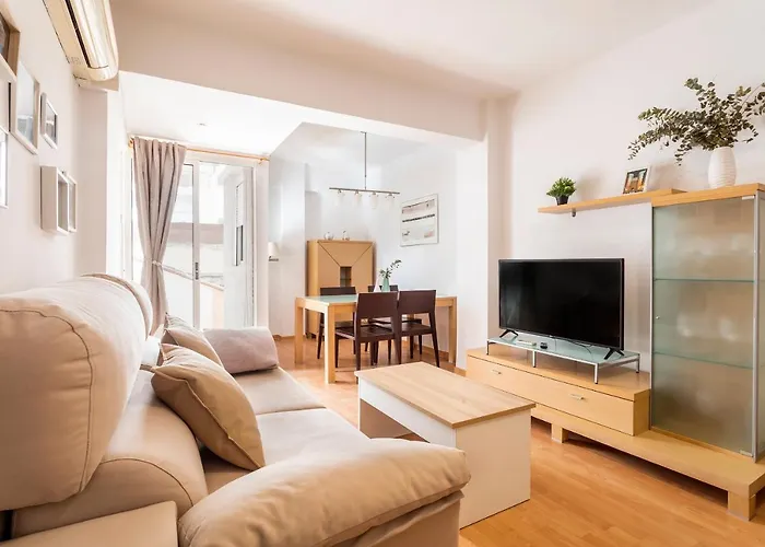 Precioso Piso Moderno: Terraza, A/C, Netflix, Wifi