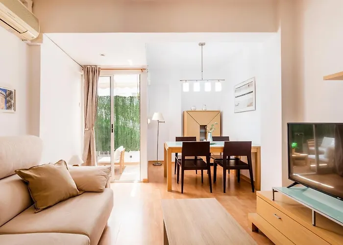 Precioso Piso Moderno: Terraza, A/C, Netflix, Wifi