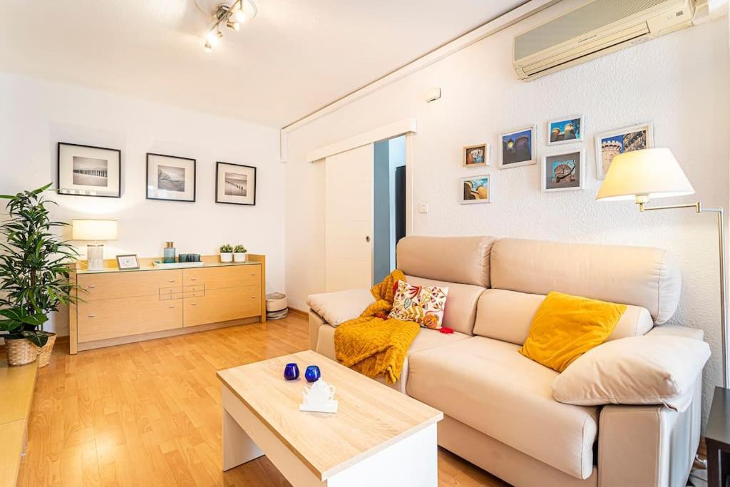 Precioso Piso Moderno: Terraza, A/c, Netflix, Wifi Apartamento Valência